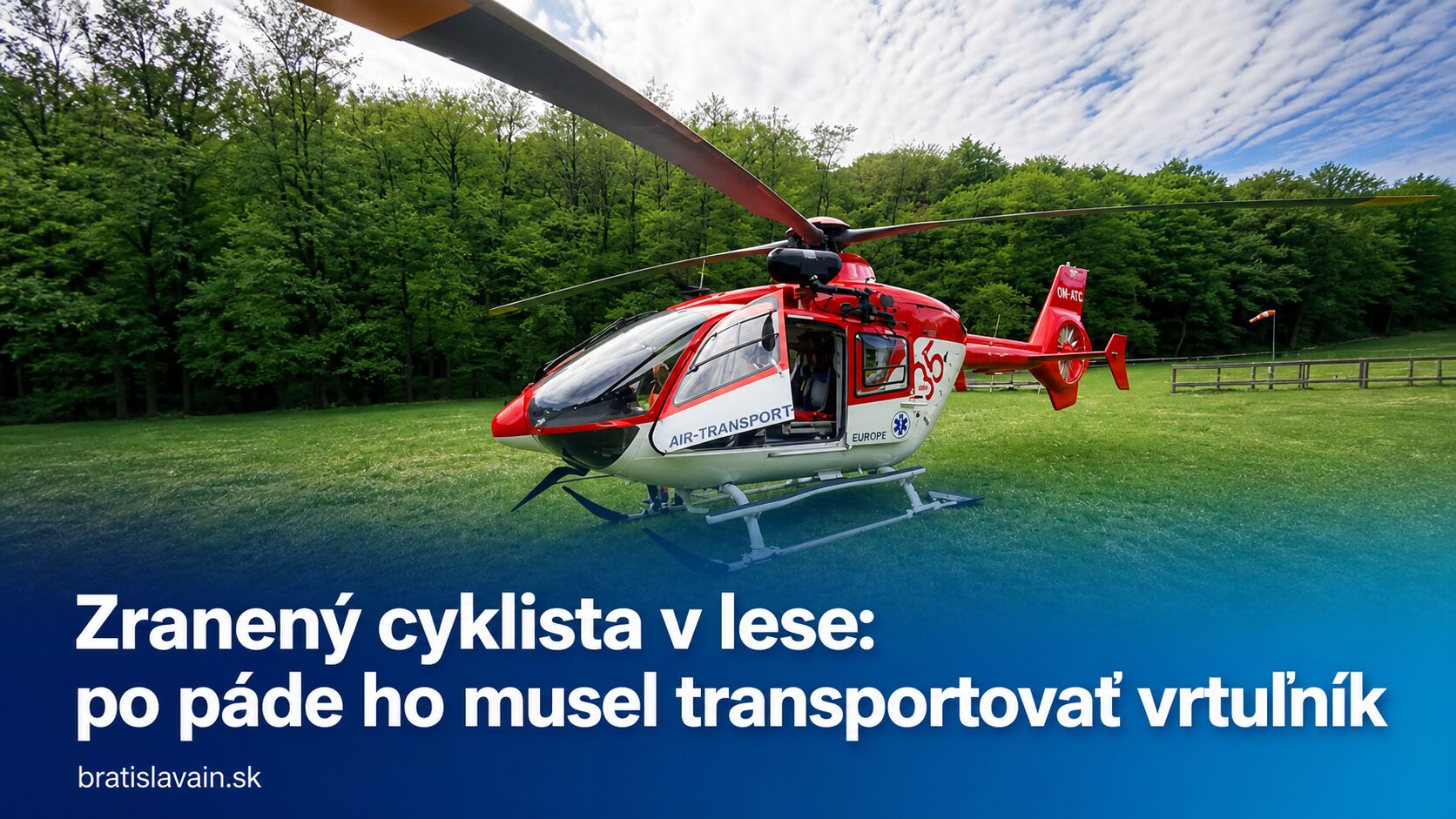 Zranený cyklista v lese: po páde ho musel transportovať vrtuľník